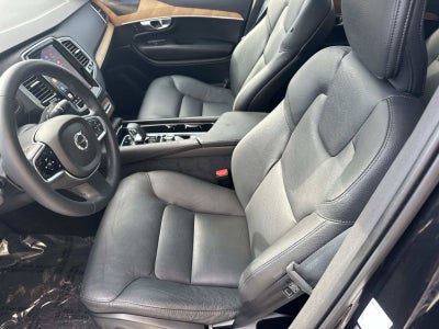 2024 Volvo XC90 Recharge Plug-In Hyb Plus Bright Theme