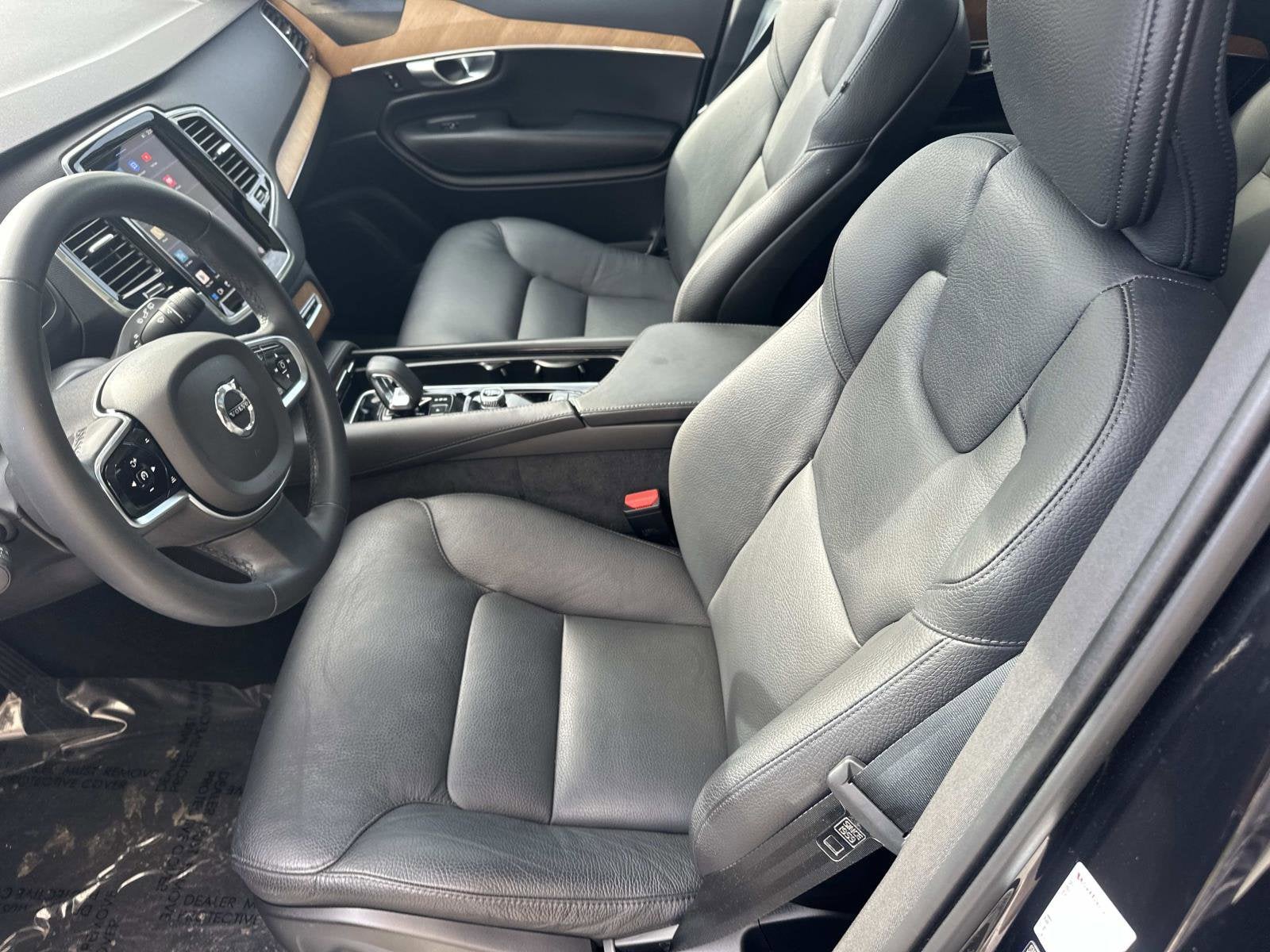 2024 Volvo XC90 Recharge Plug-In Hyb Plus Bright Theme