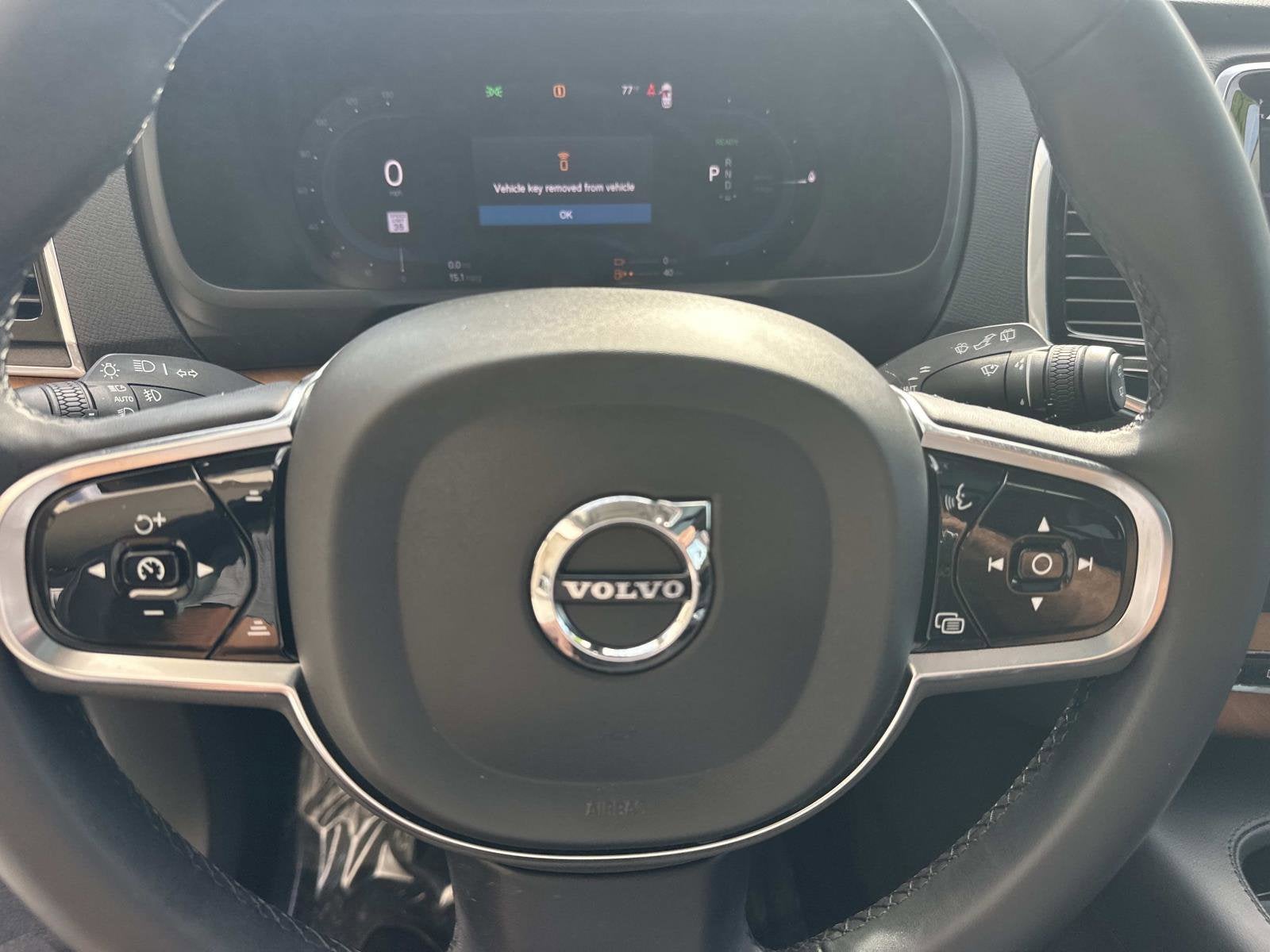 2024 Volvo XC90 Recharge Plug-In Hyb Plus Bright Theme