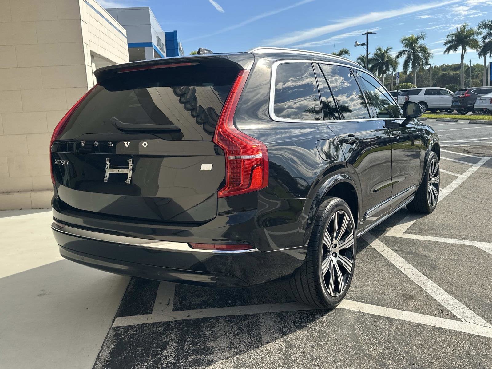 2024 Volvo XC90 Recharge Plug-In Hyb Plus Bright Theme